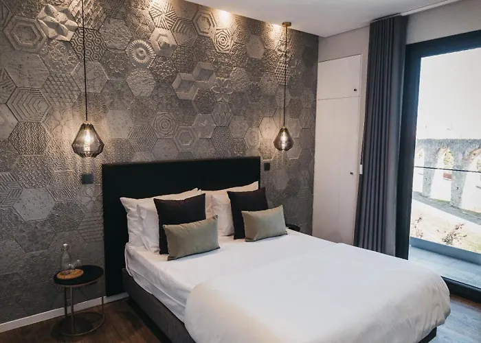 &tales - Bed & Breakfast Óbidos